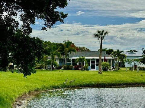 A home in Okeechobee