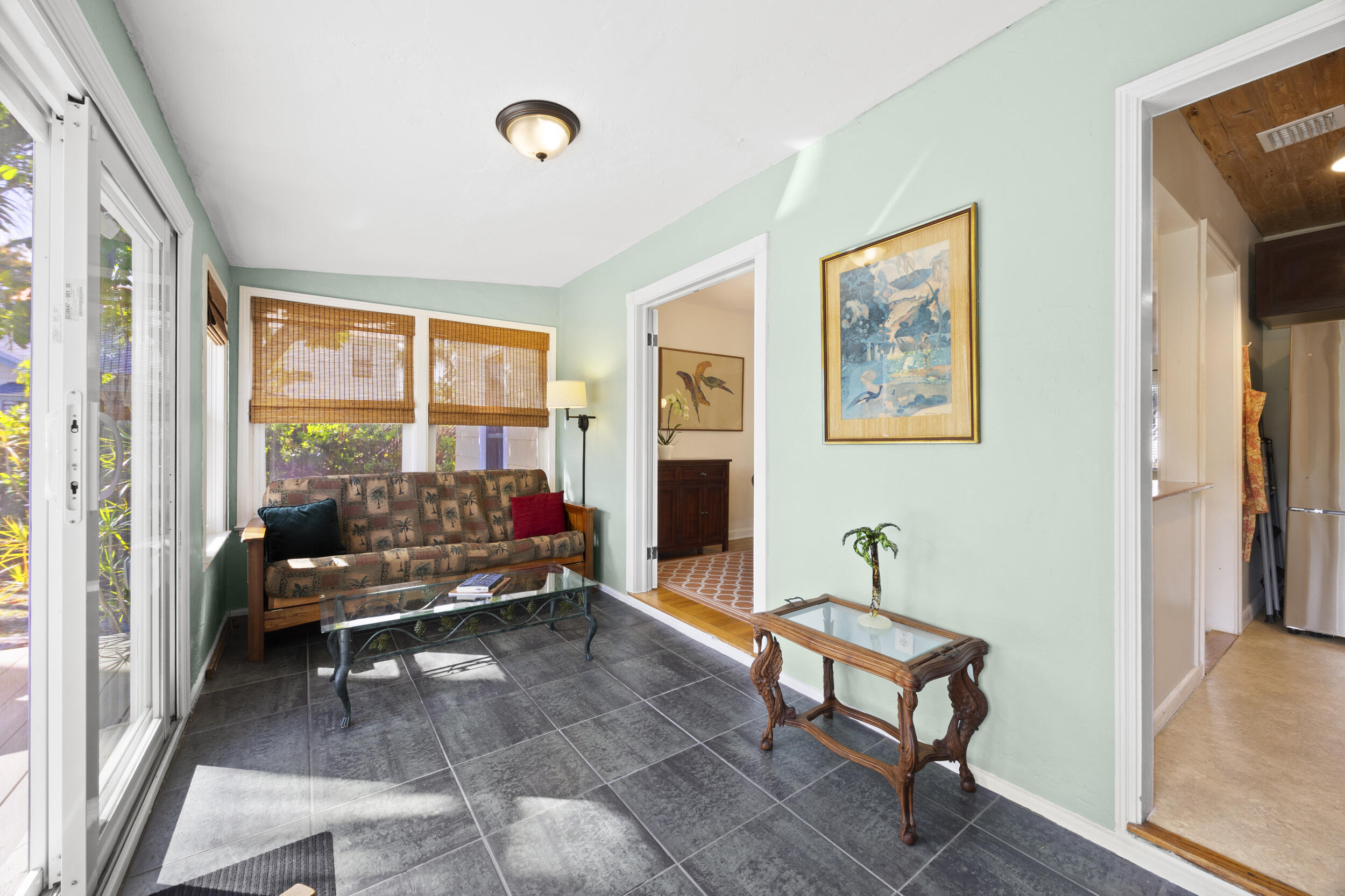 LAKE WORTH TOWN OF - Residential