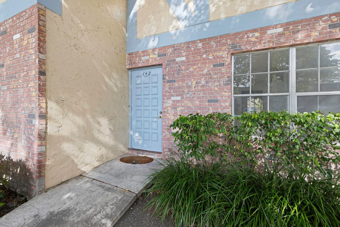 CROSS BRIAR I CONDO - Residential