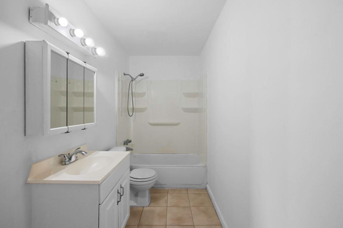 CROSS BRIAR I CONDO - Residential