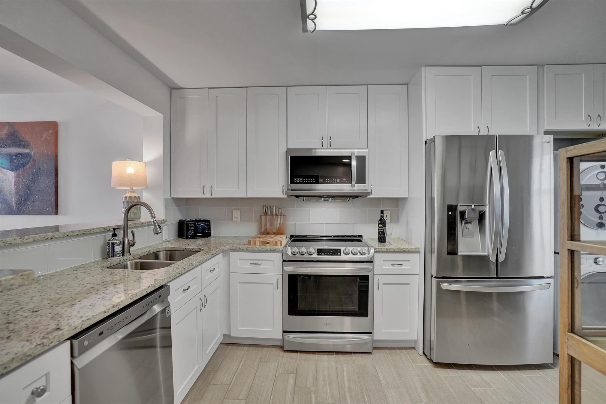 HORIZON WEST - Residential Lease