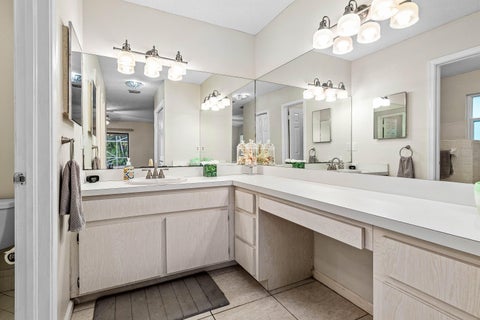 Tiny photo for 100 St Davids Way, Wellington, FL 33414 (MLS # B26083291)