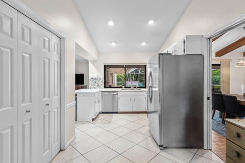 Tiny photo for 100 St Davids Way, Wellington, FL 33414 (MLS # B26083291)