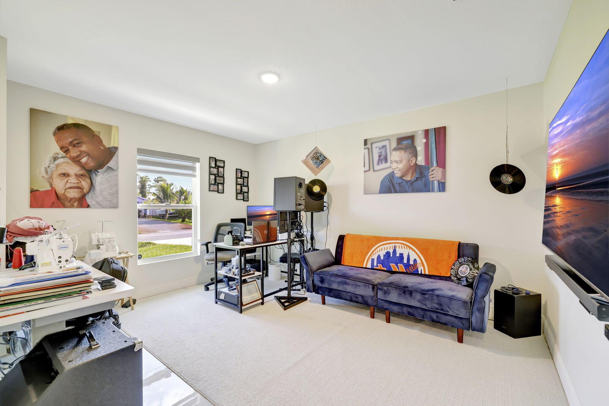 PORT ST LUCIE-SECTION 02 - Residential