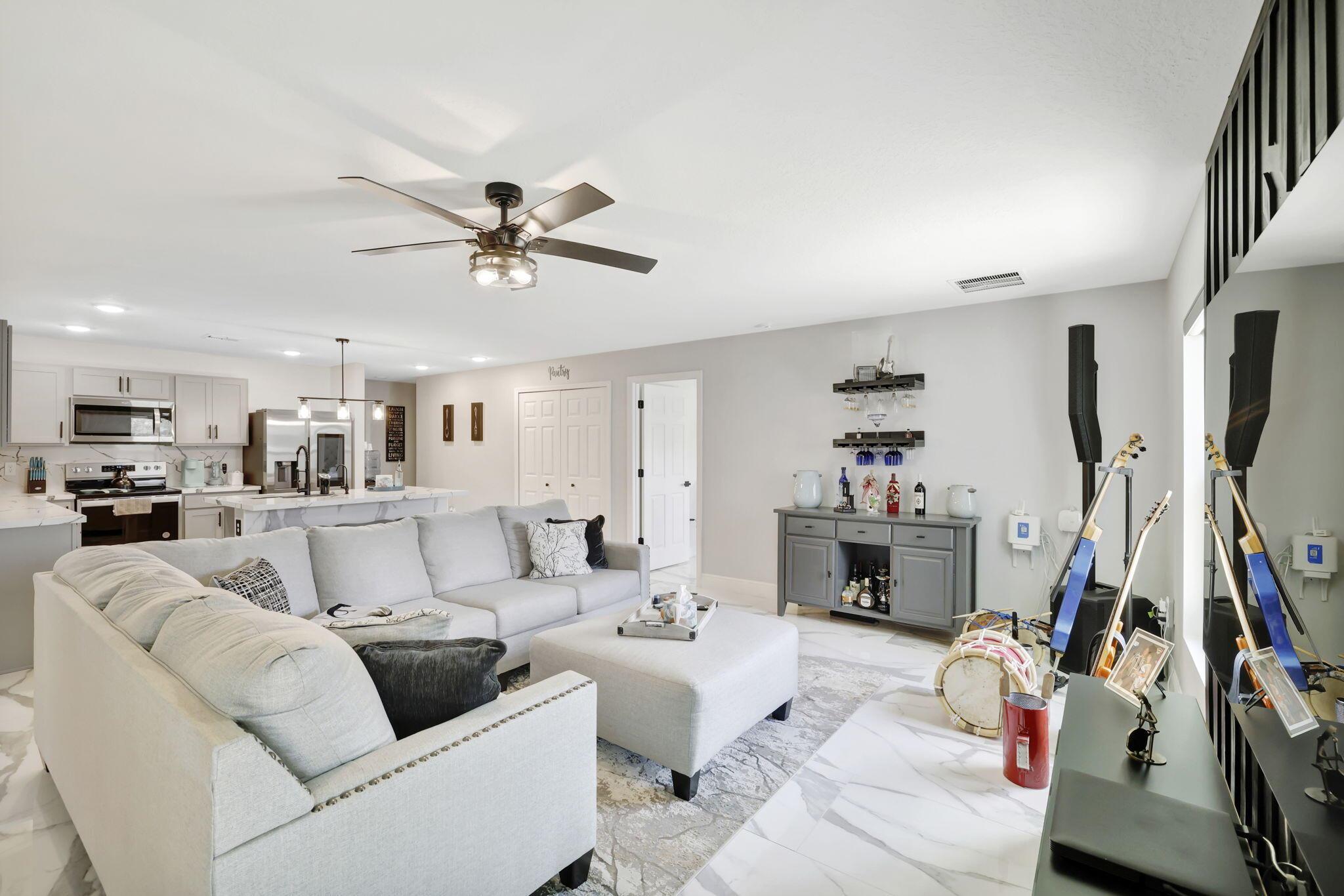 PORT ST LUCIE-SECTION 02 - Residential