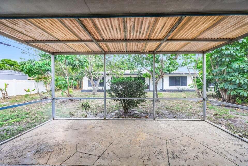 BOYNTON HEIGHTS ADD 1 - Residential Income