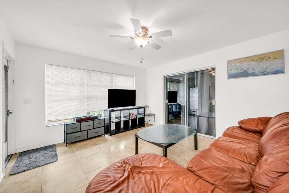 BOYNTON HEIGHTS ADD 1 - Residential Income