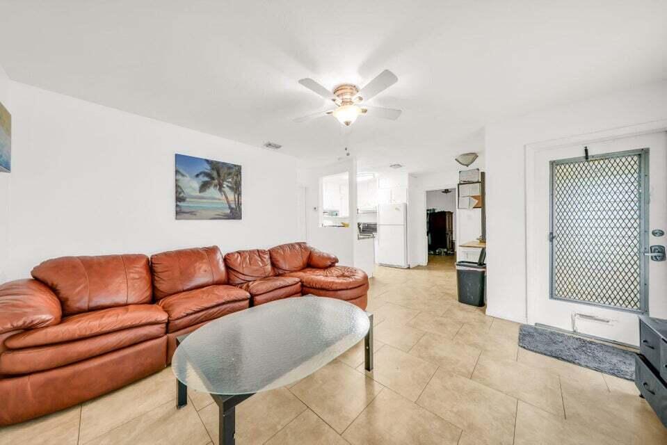 BOYNTON HEIGHTS ADD 1 - Residential Income