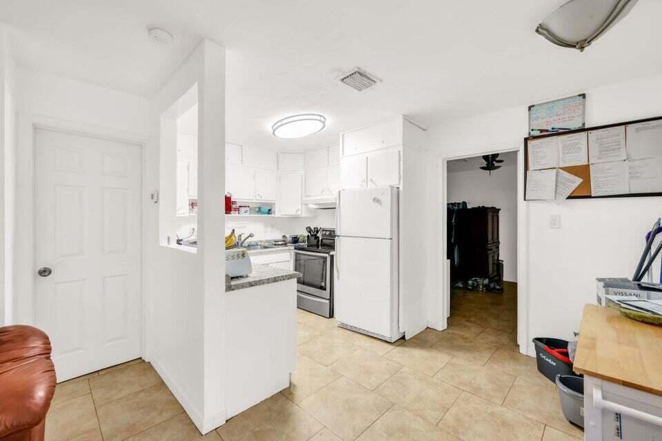 BOYNTON HEIGHTS ADD 1 - Residential Income