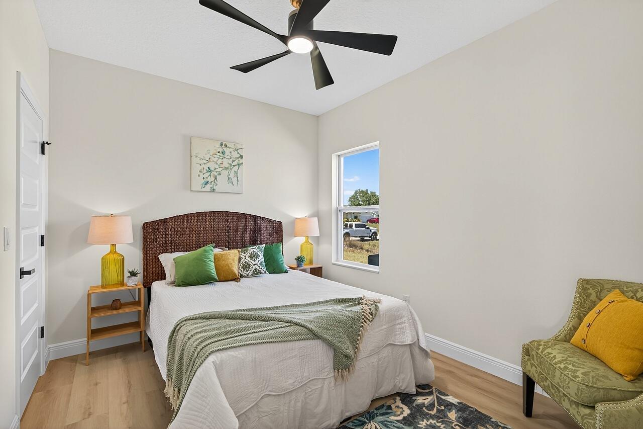 VERO LAKE ESTATES UNIT D - Residential