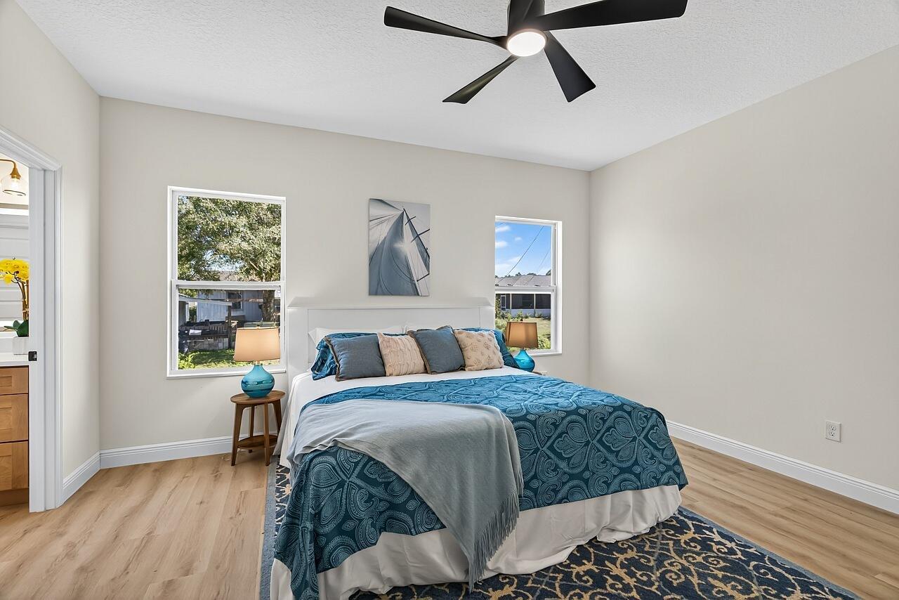 VERO LAKE ESTATES UNIT D - Residential