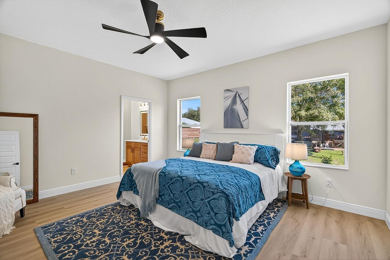 VERO LAKE ESTATES UNIT D - Residential