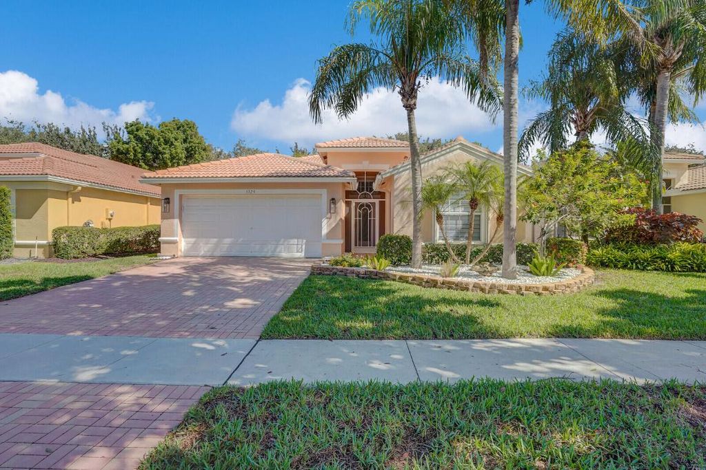 Photo of 5329 Toscana Trail, Boynton Beach, FL 33437 (MLS # R11122939)
