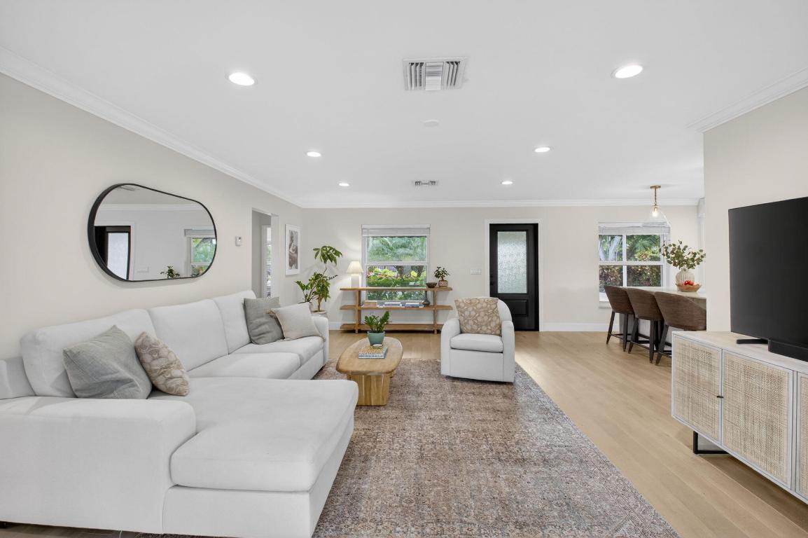 MISSION HILL - Residential