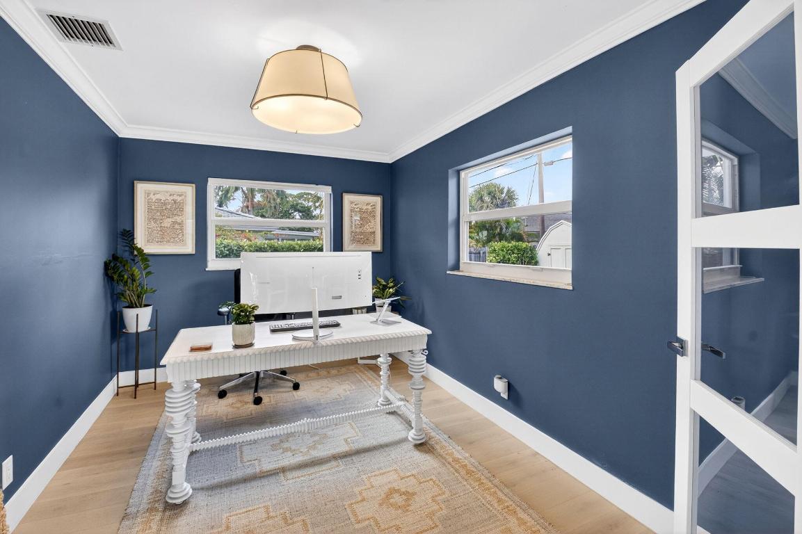 MISSION HILL - Residential