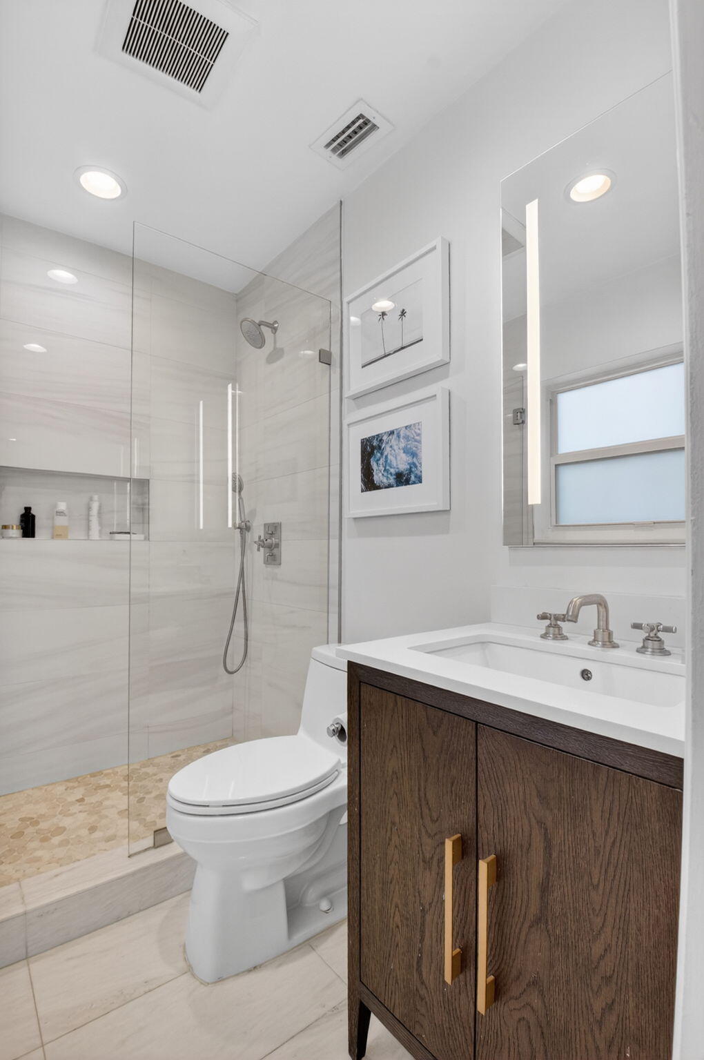 MISSION HILL - Residential