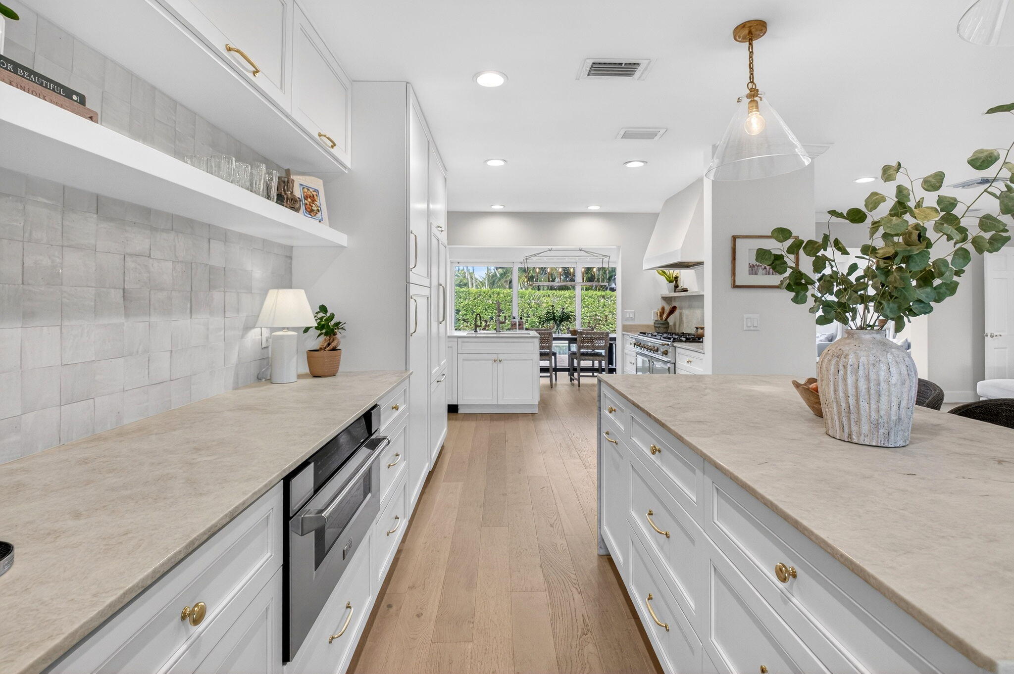 MISSION HILL - Residential