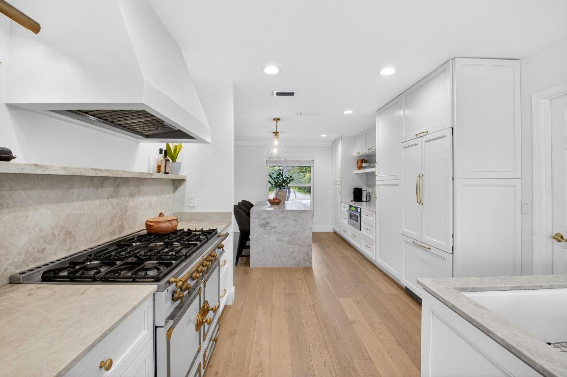 MISSION HILL - Residential