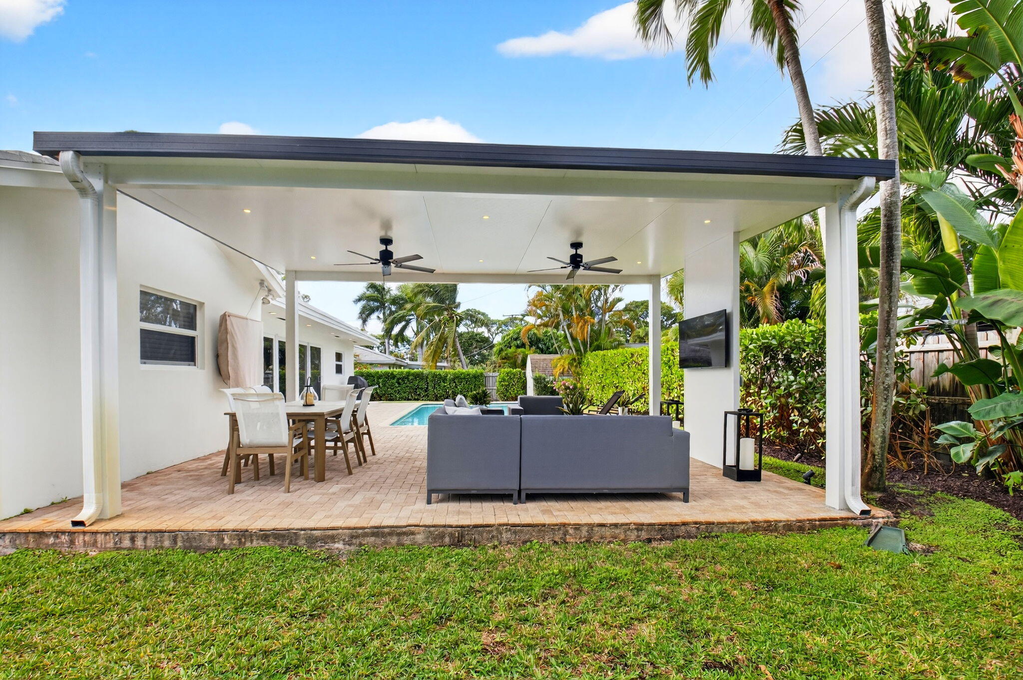 MISSION HILL - Residential