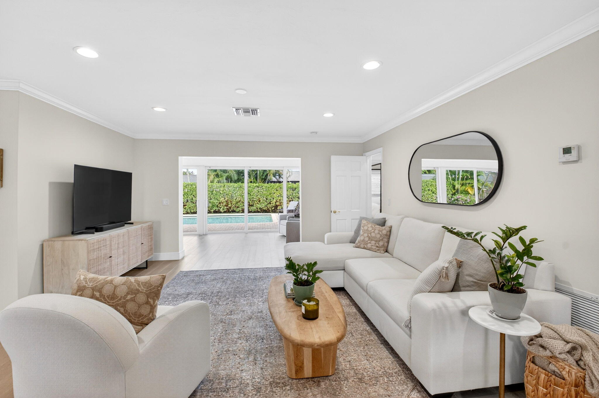 MISSION HILL - Residential