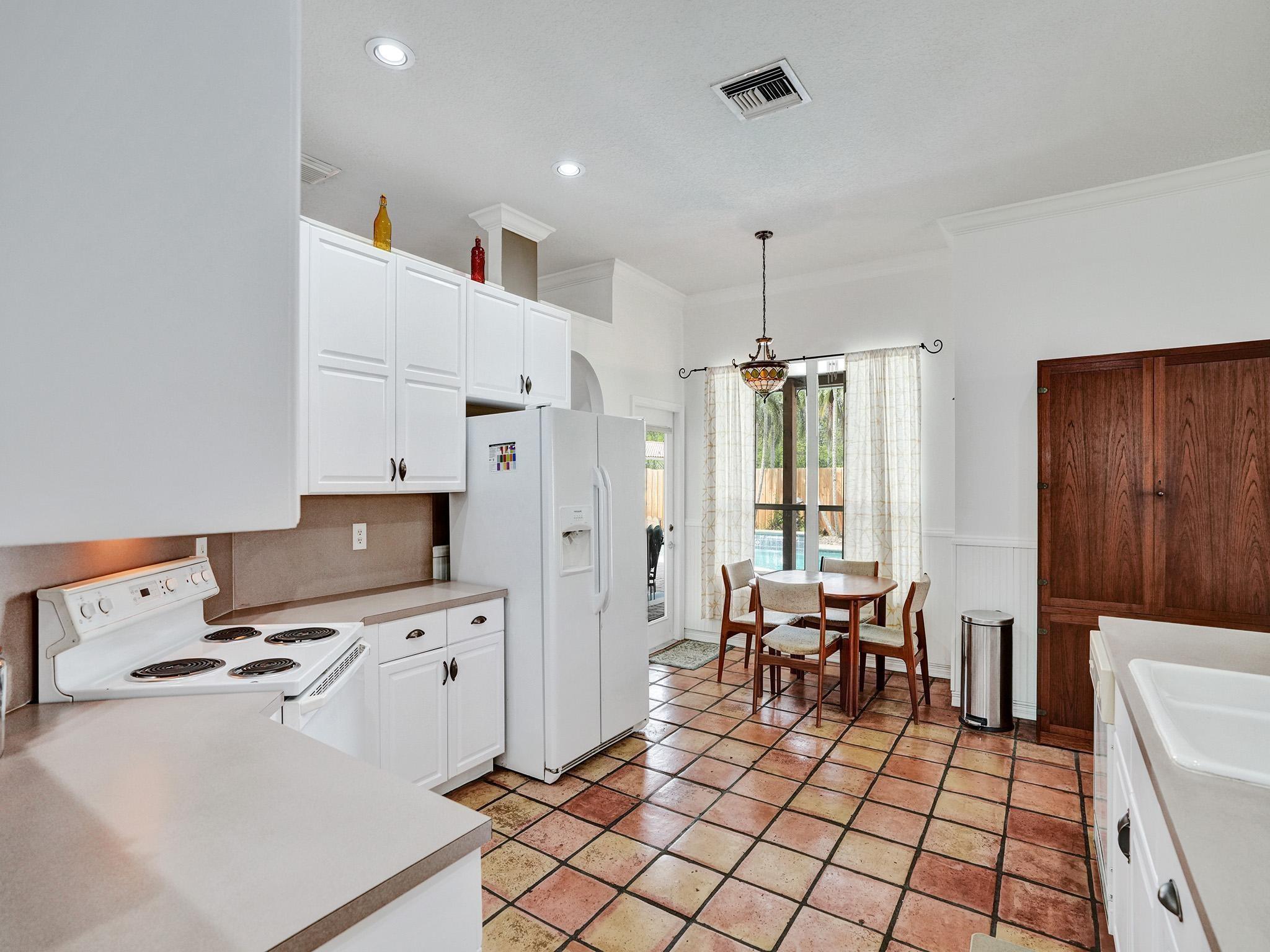 Estates Of Stirling Lake - Residential