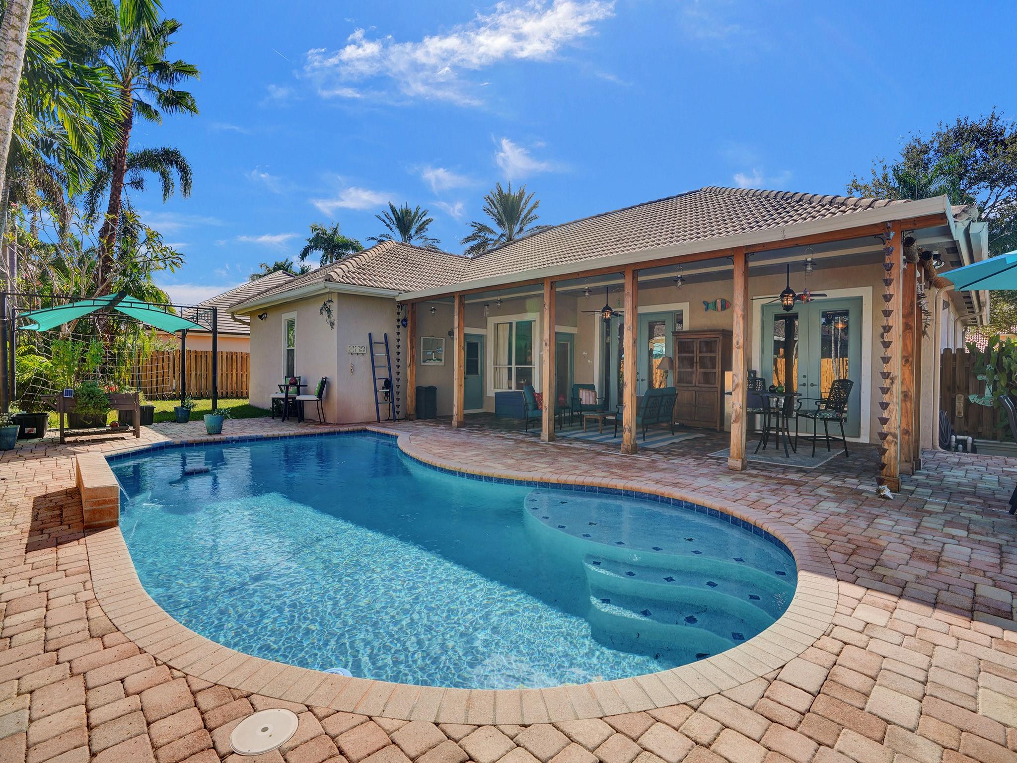 Estates Of Stirling Lake - Residential