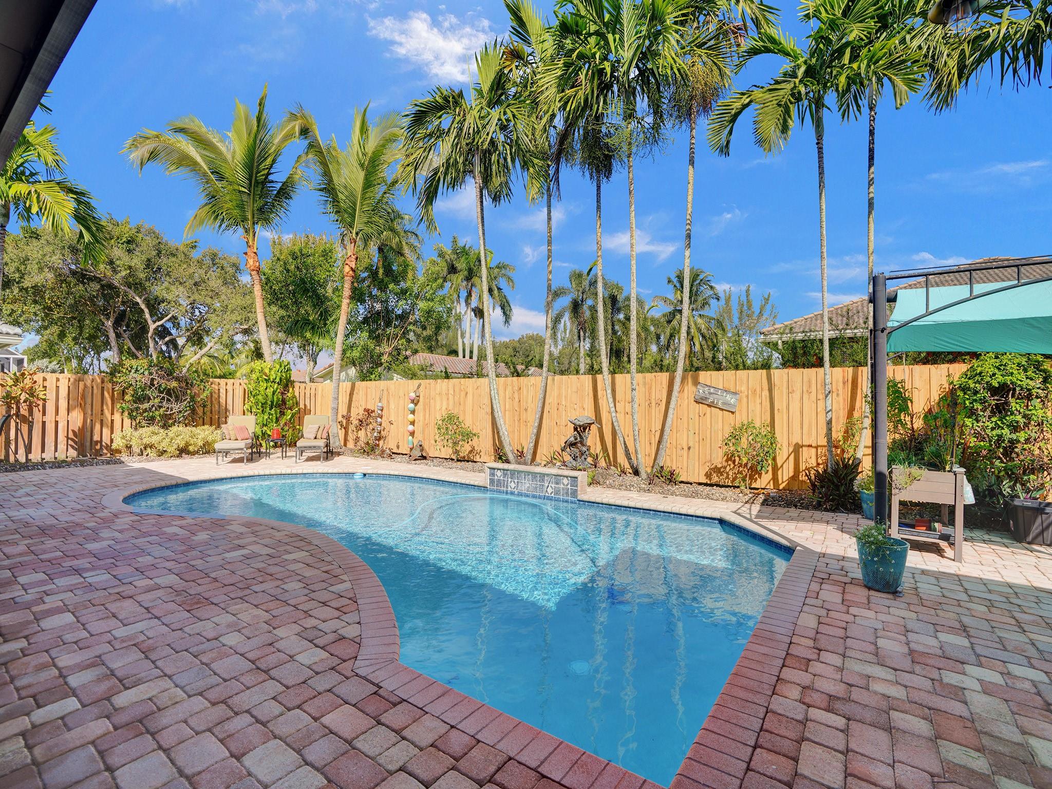 Estates Of Stirling Lake - Residential