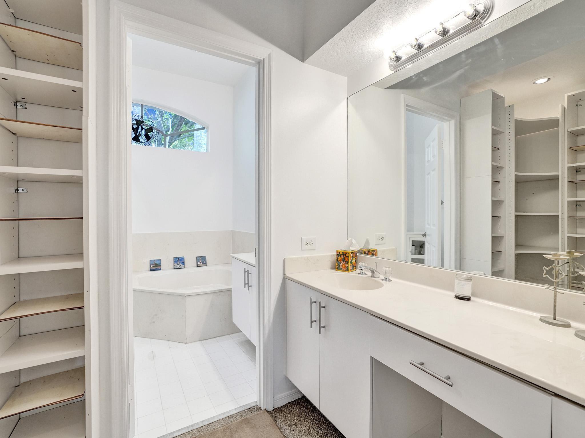 Estates Of Stirling Lake - Residential