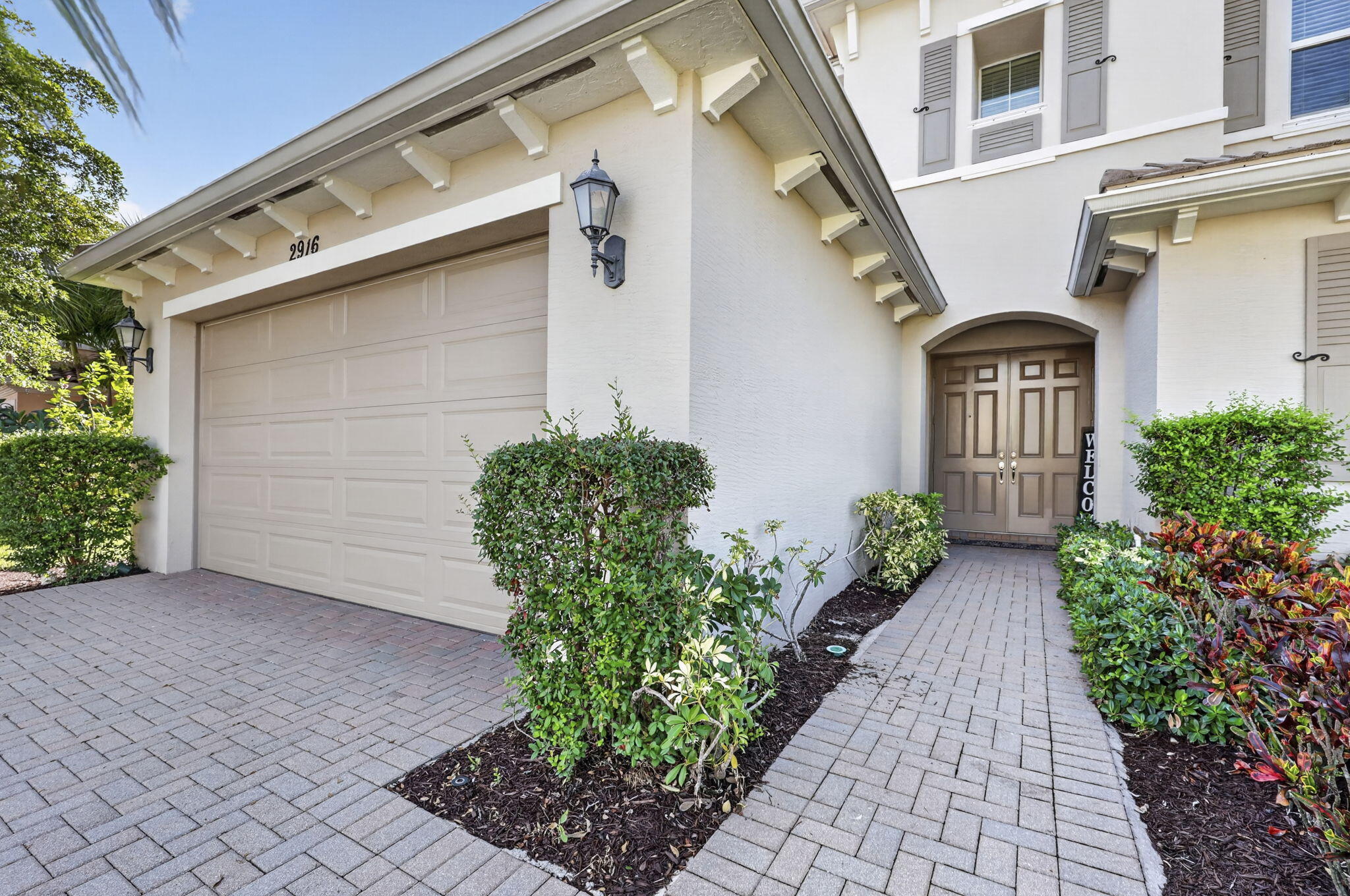 Properties 2916 Payson Way