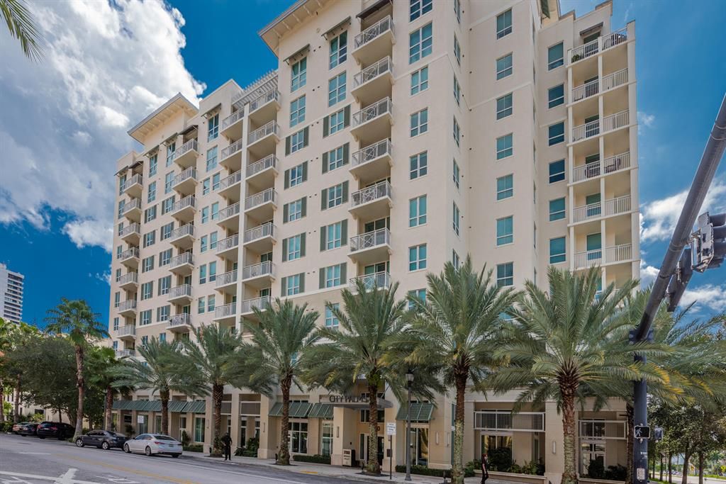 Photo of 480 Hibiscus Street St #340, West Palm Beach, FL 33401 (MLS # R10795097)