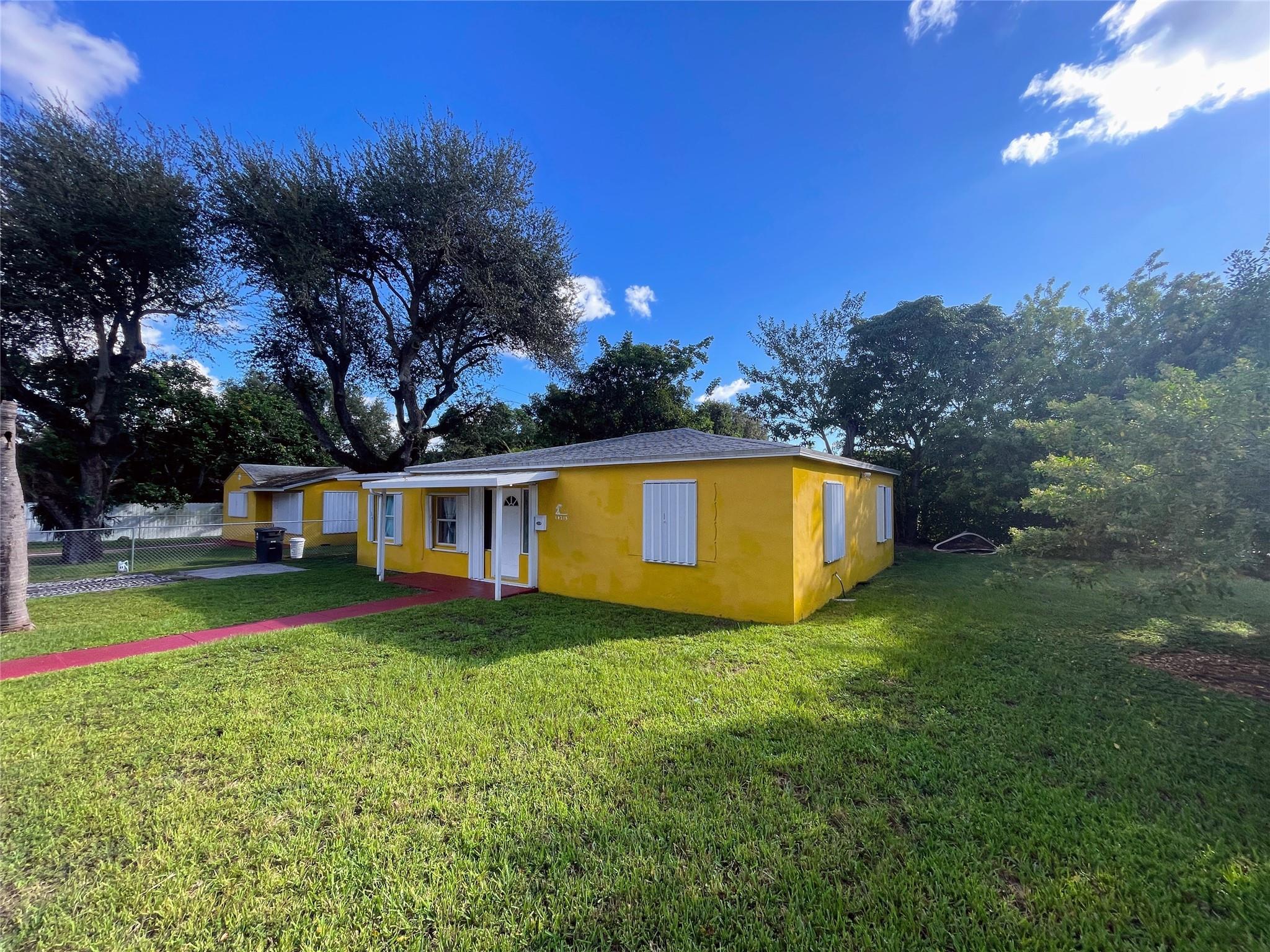 14215-14225 NE 9th Ave