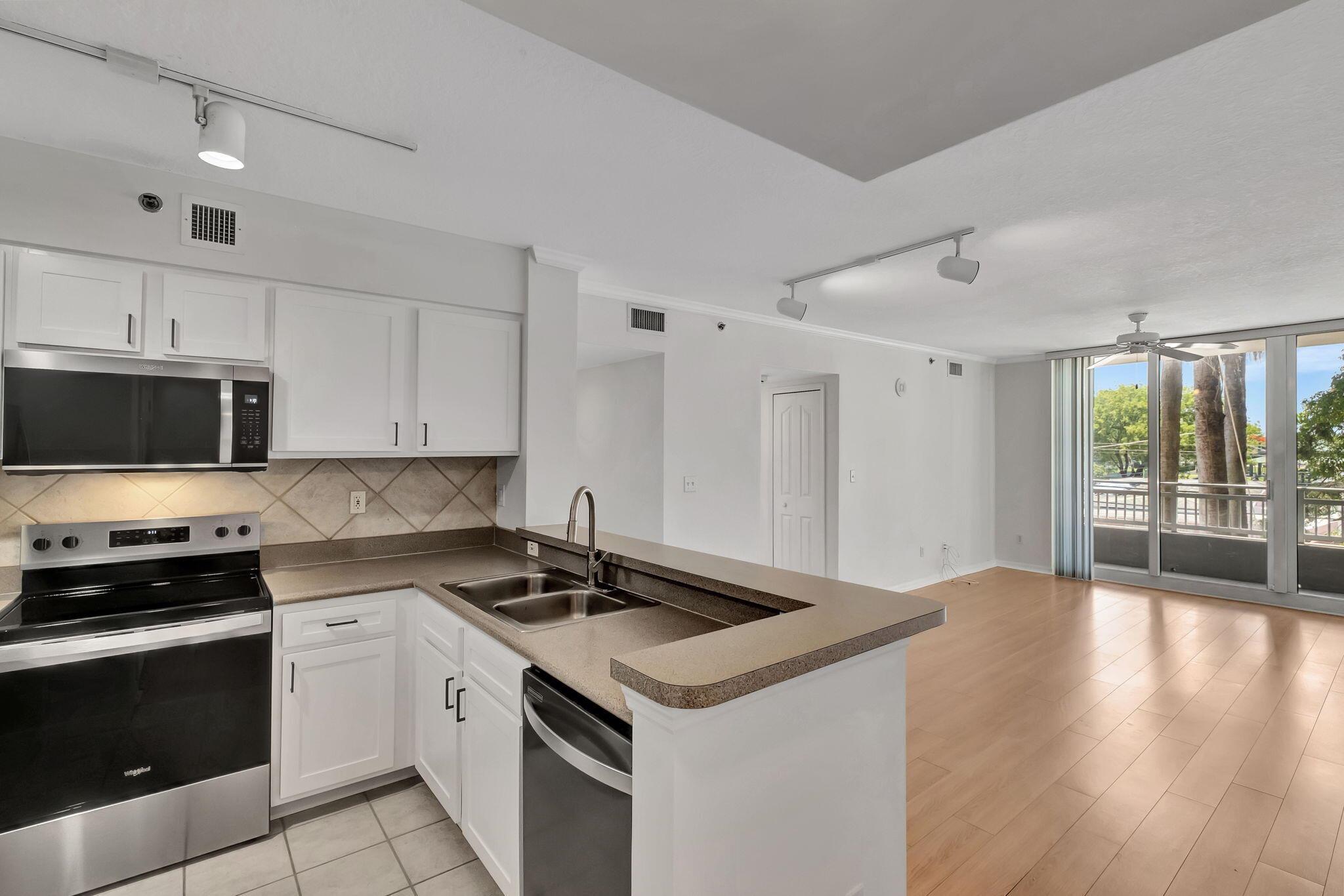 2665 SW 37th Avenue 207