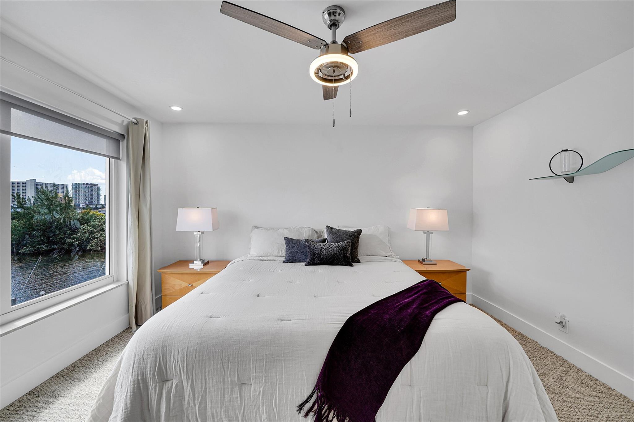 HARBOR'S EDGE OF POMPANO - Residential