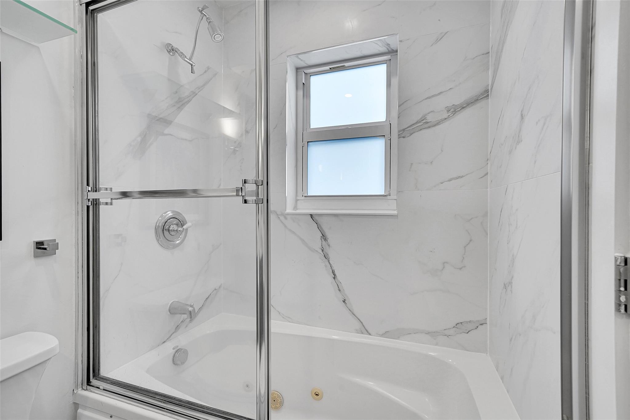 HARBOR'S EDGE OF POMPANO - Residential