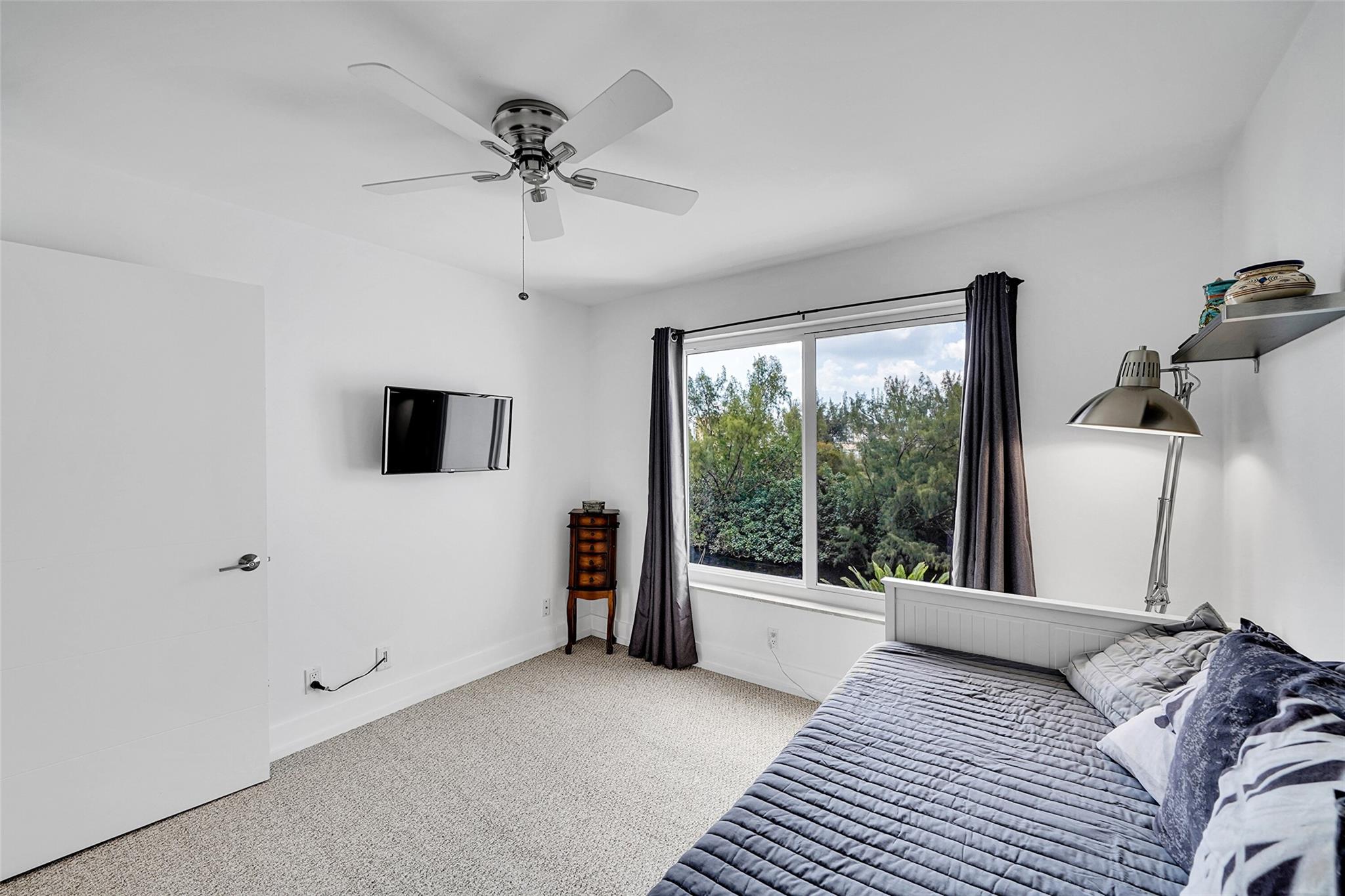 HARBOR'S EDGE OF POMPANO - Residential