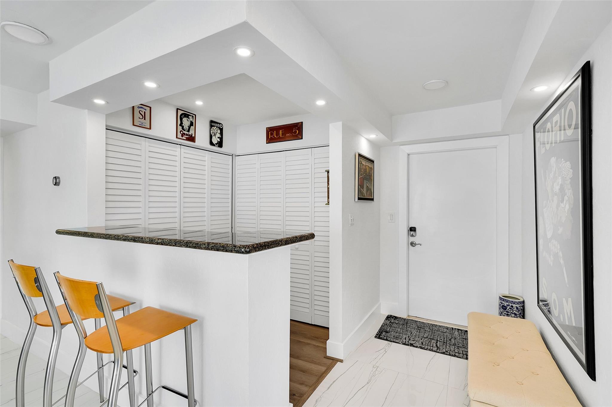 View photos, virtual tours, details... 2860 NE 14th Street Cswy D401