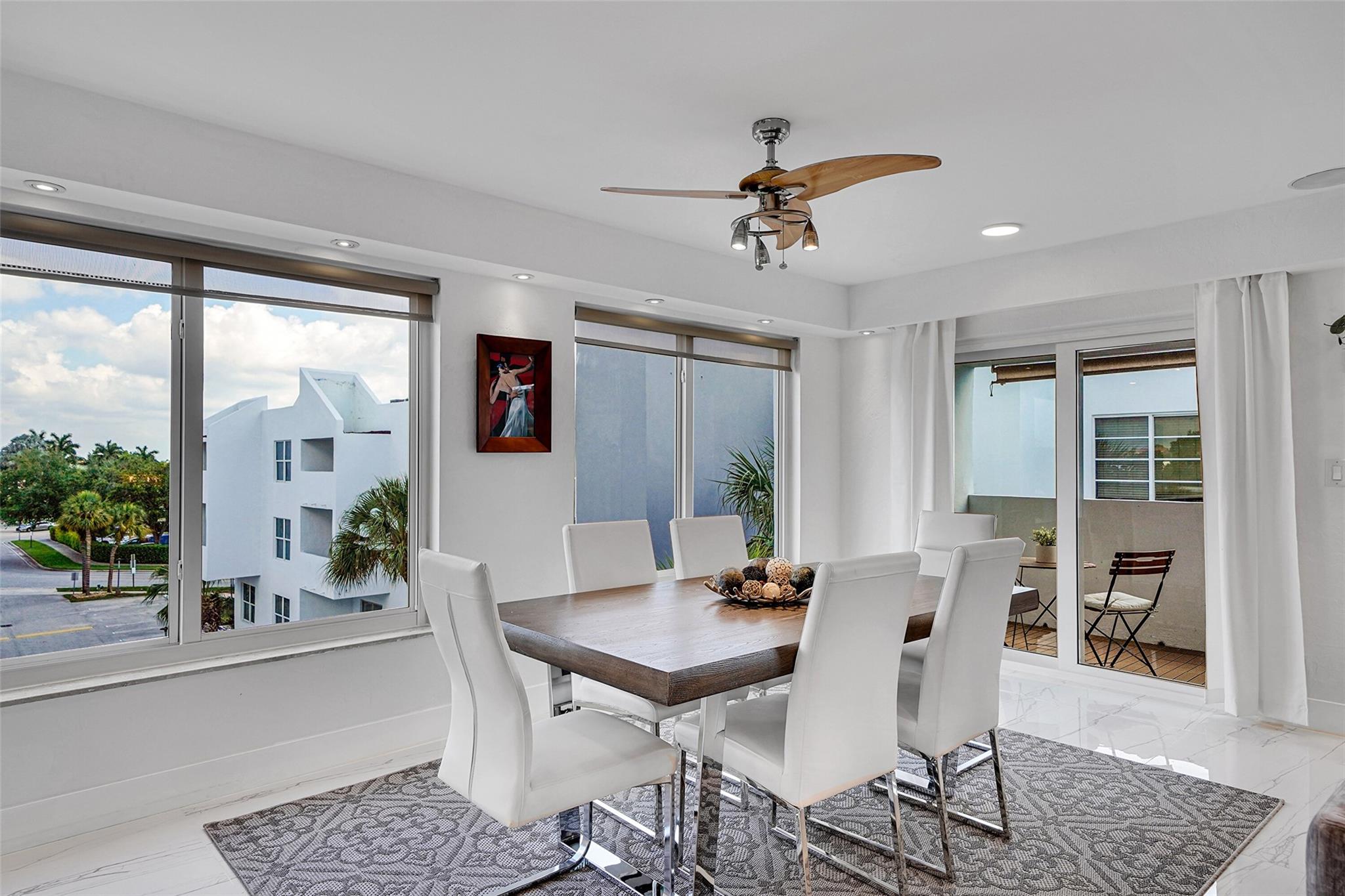 HARBOR'S EDGE OF POMPANO - Residential