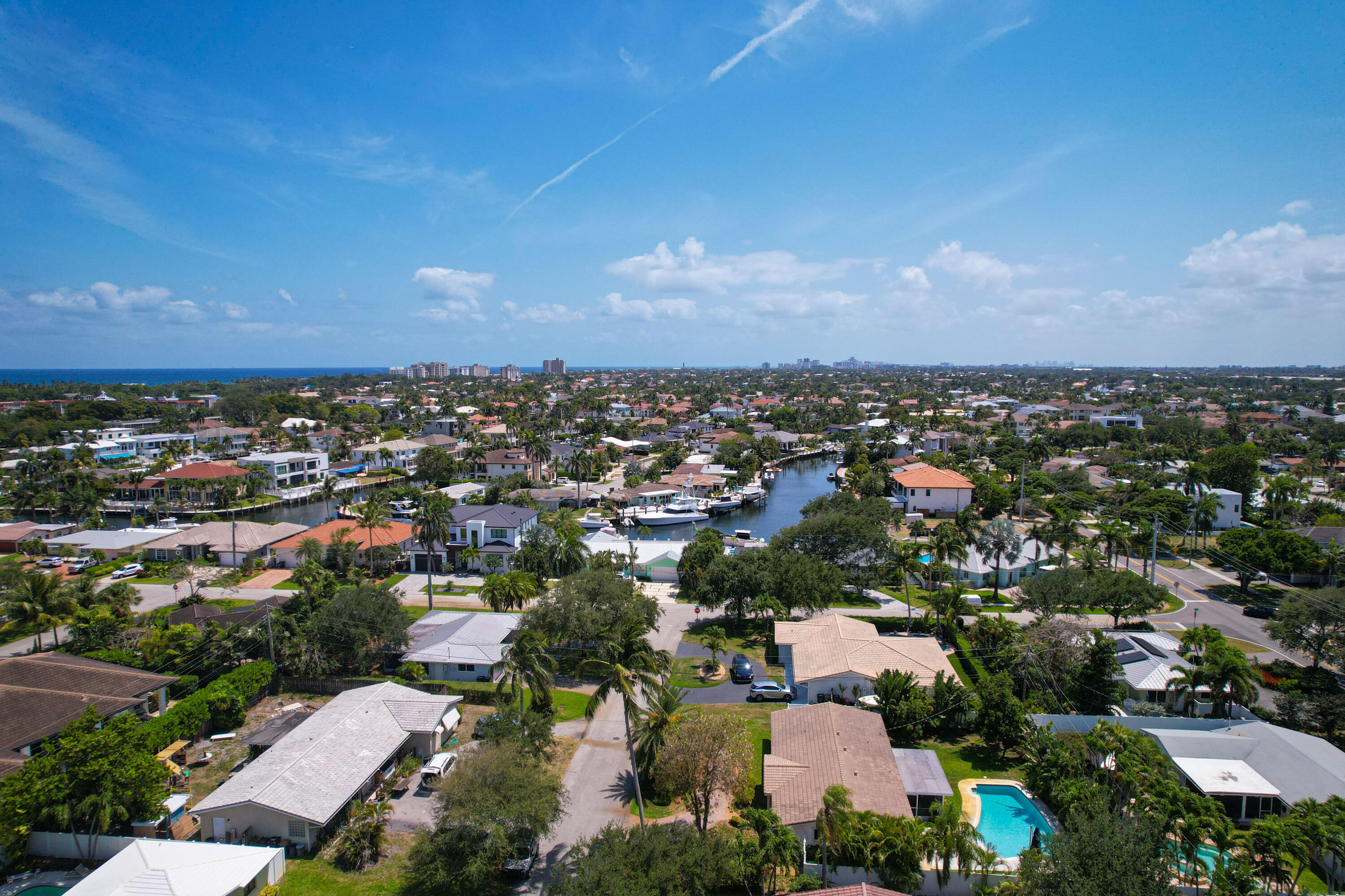 5111 NE 27th Terrace NE