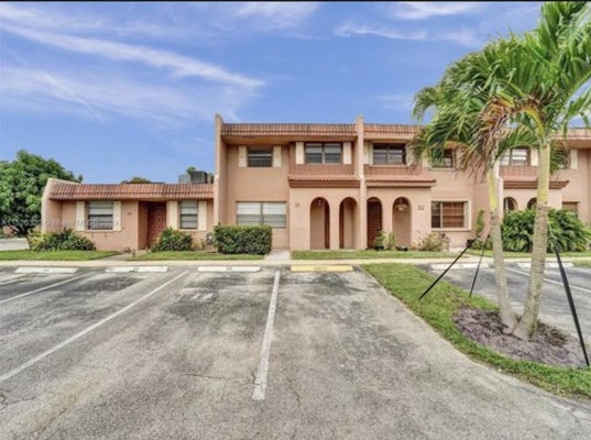 31 SEVILLE CIR APT 2-49, DAVIE, FL 33324 - Image 09d5405675b6aac9ede9ccff82aeb938/4213581908