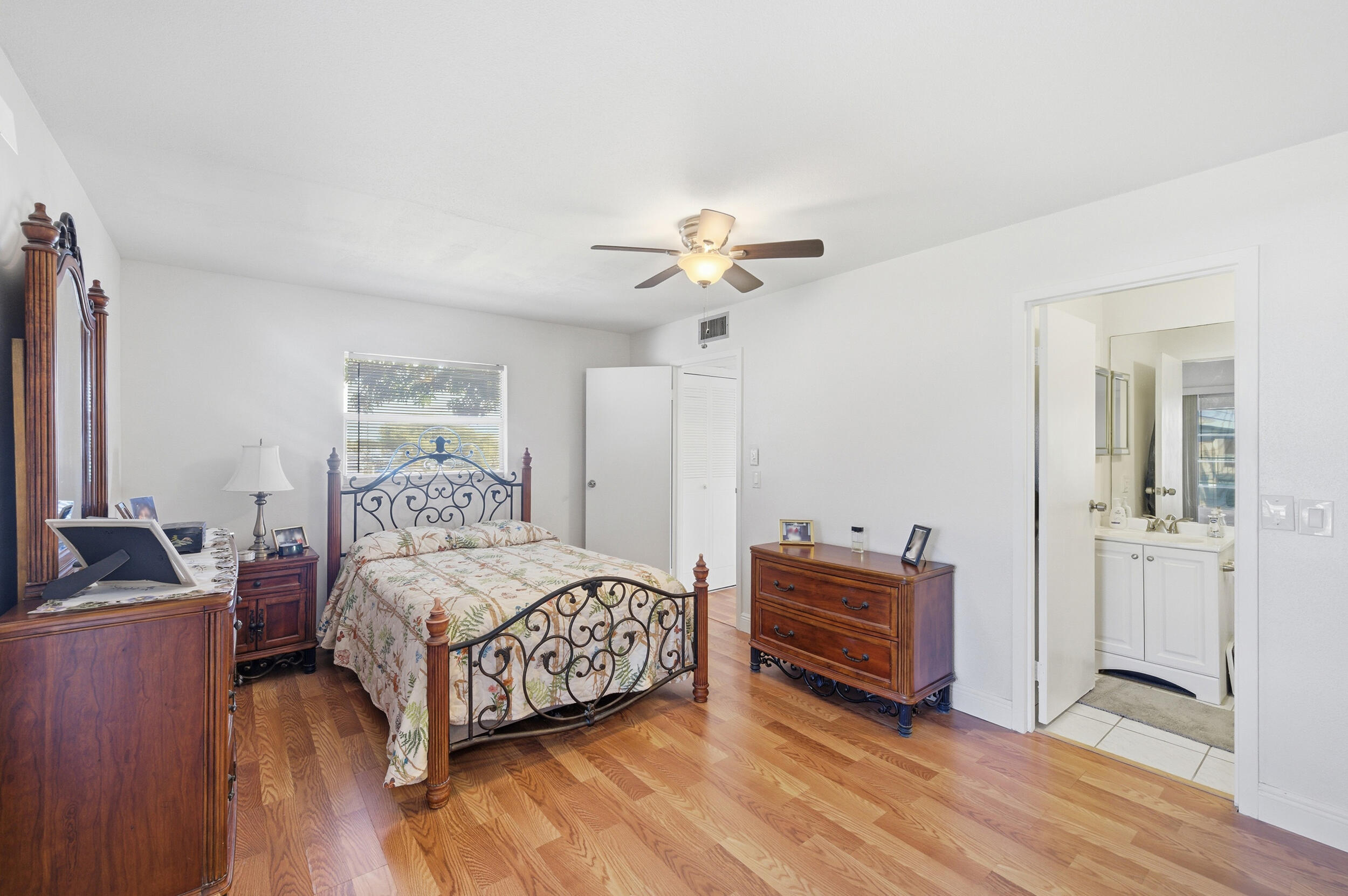 KINGS POINT MONACO CONDOS - Residential