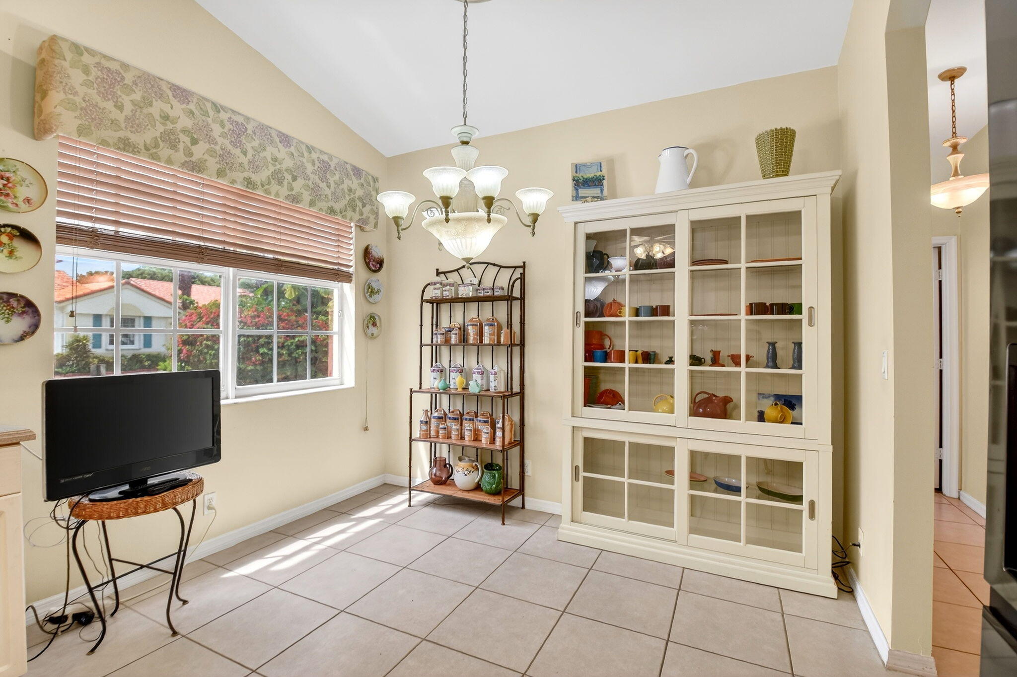 FLORAL LAKES PH 3 AND 4 - Residential