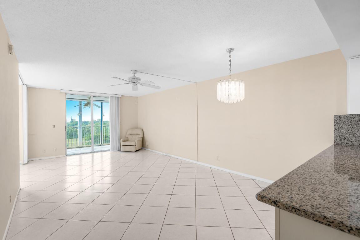 BOCA TEECA CONDO 3 - Residential