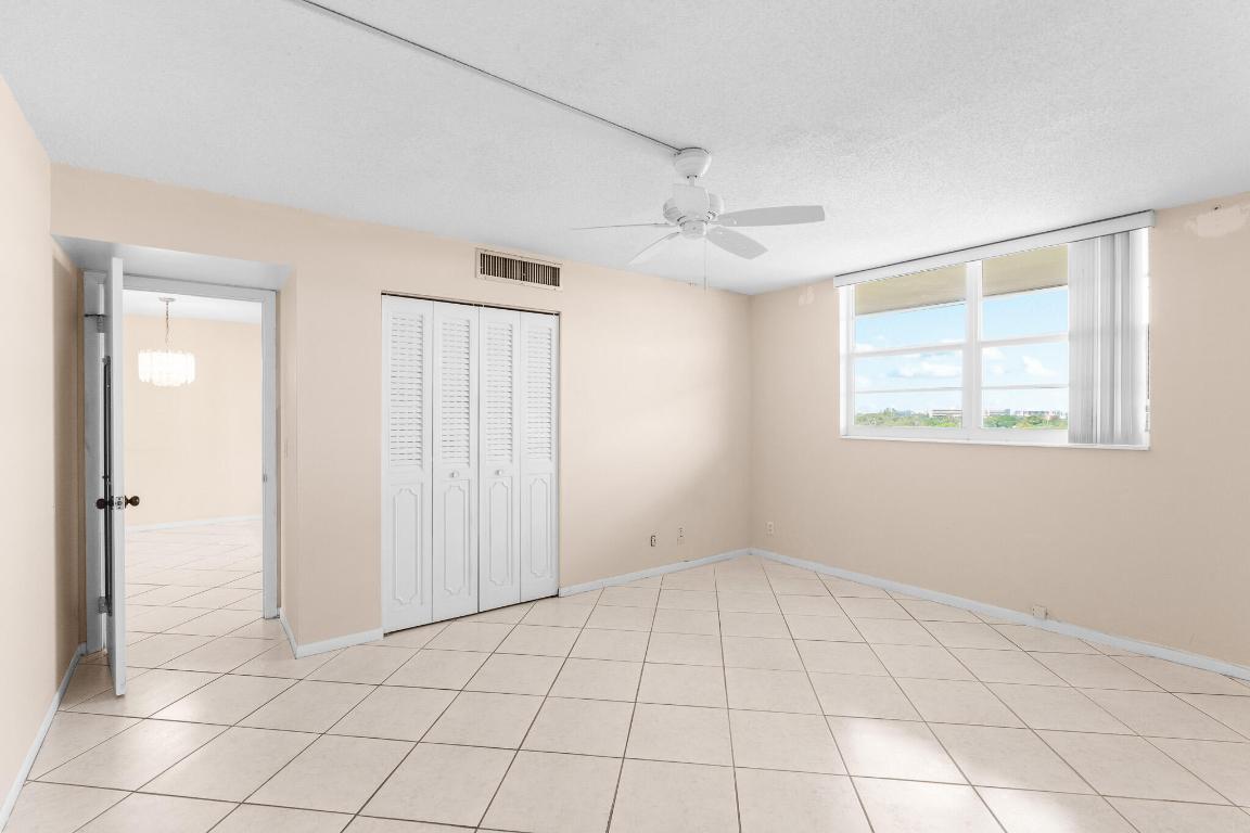 BOCA TEECA CONDO 3 - Residential