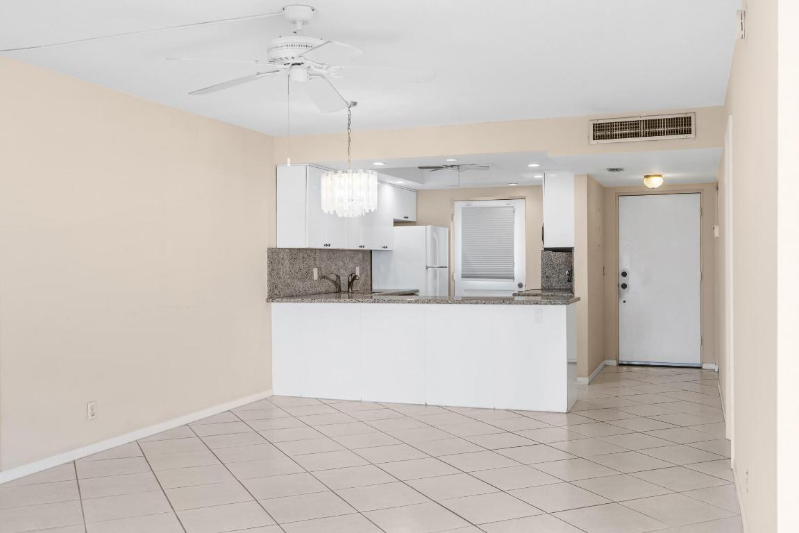 BOCA TEECA CONDO 3 - Residential