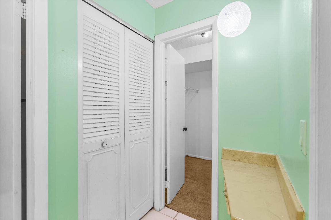 BOCA TEECA CONDO 3 - Residential