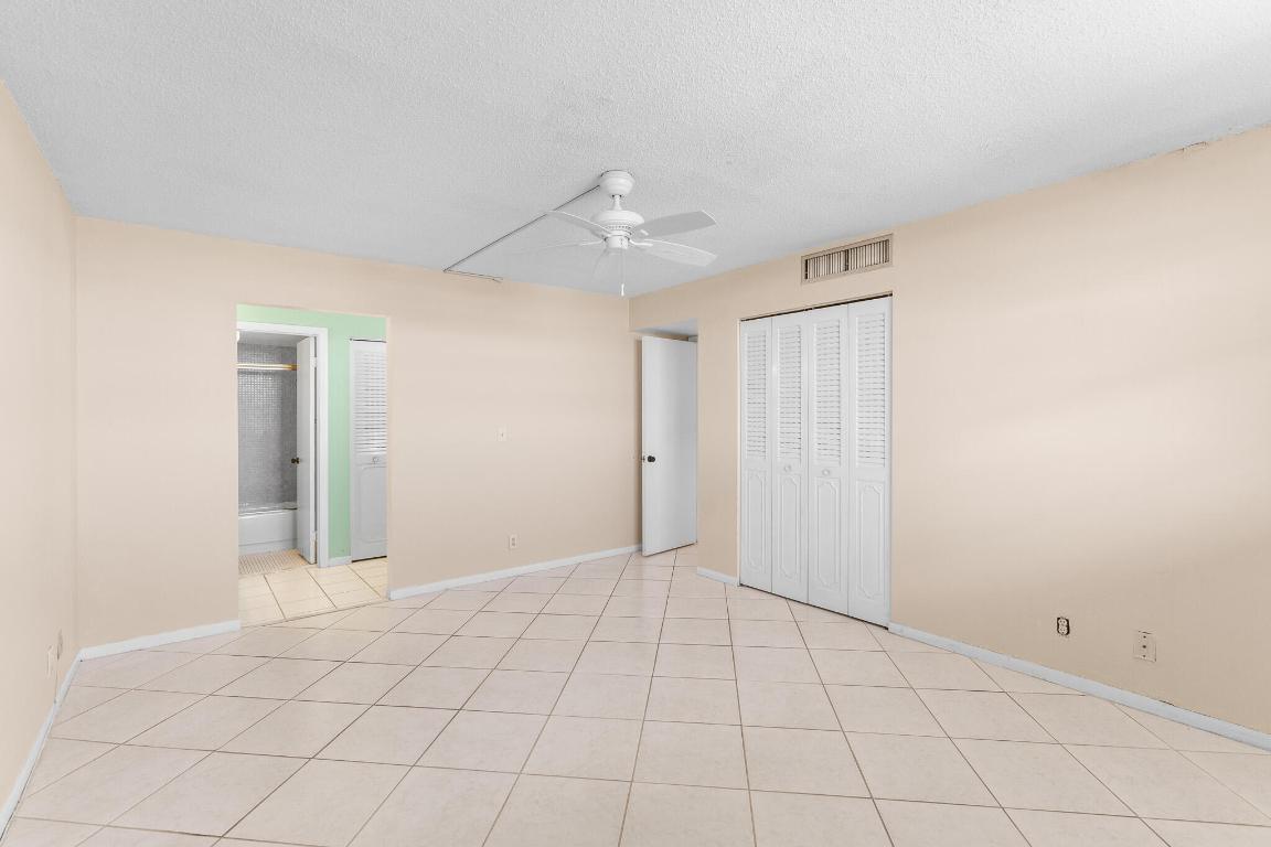 BOCA TEECA CONDO 3 - Residential