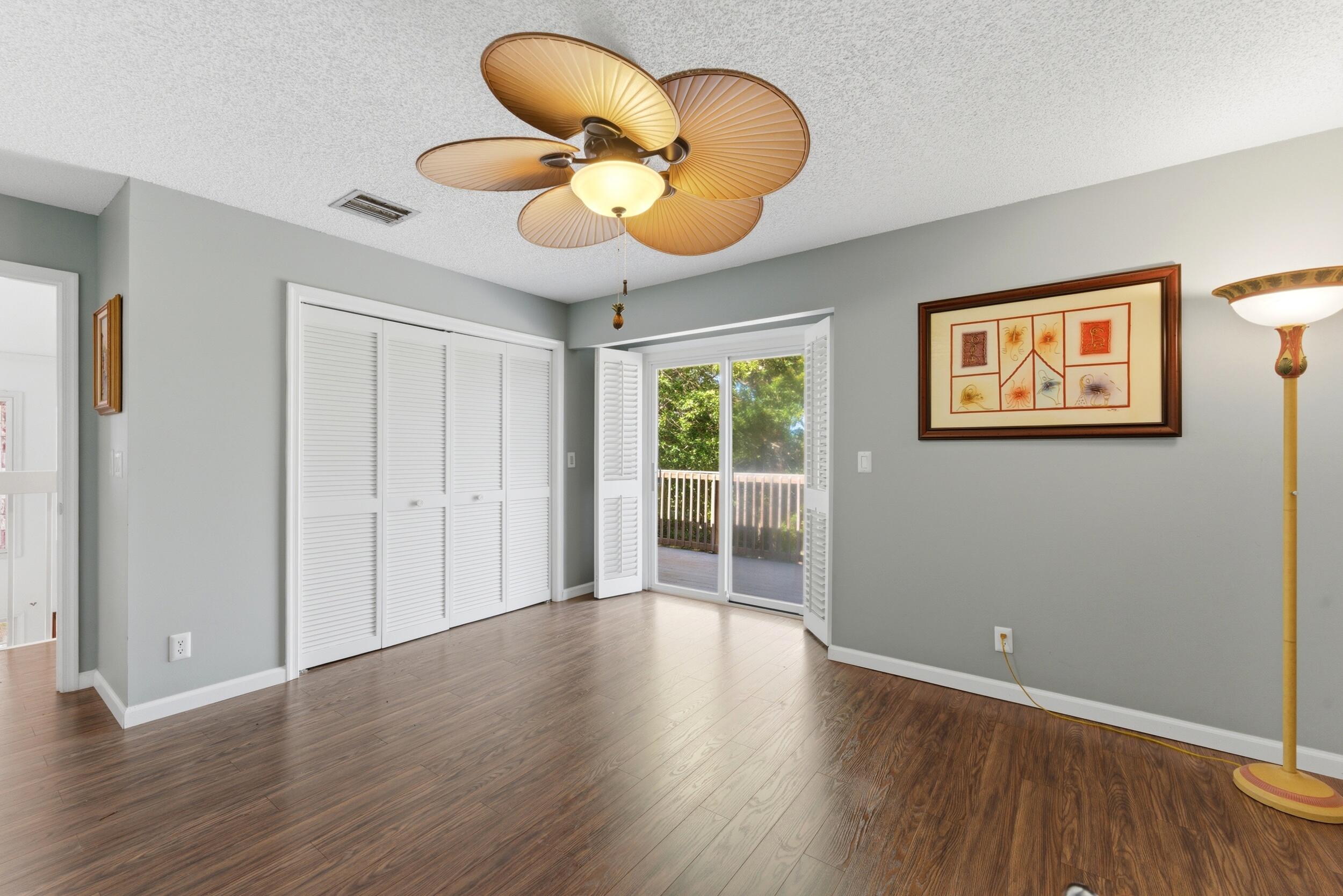 IRONWOOD IN MARINER SANDS - Residential