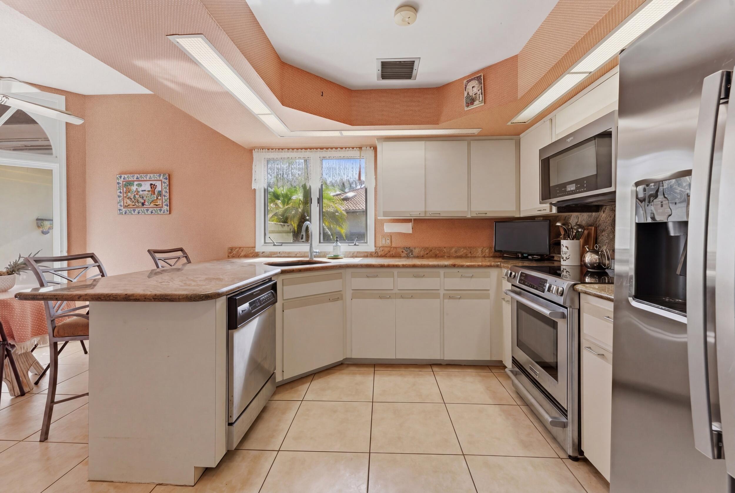 IRONWOOD IN MARINER SANDS - Residential