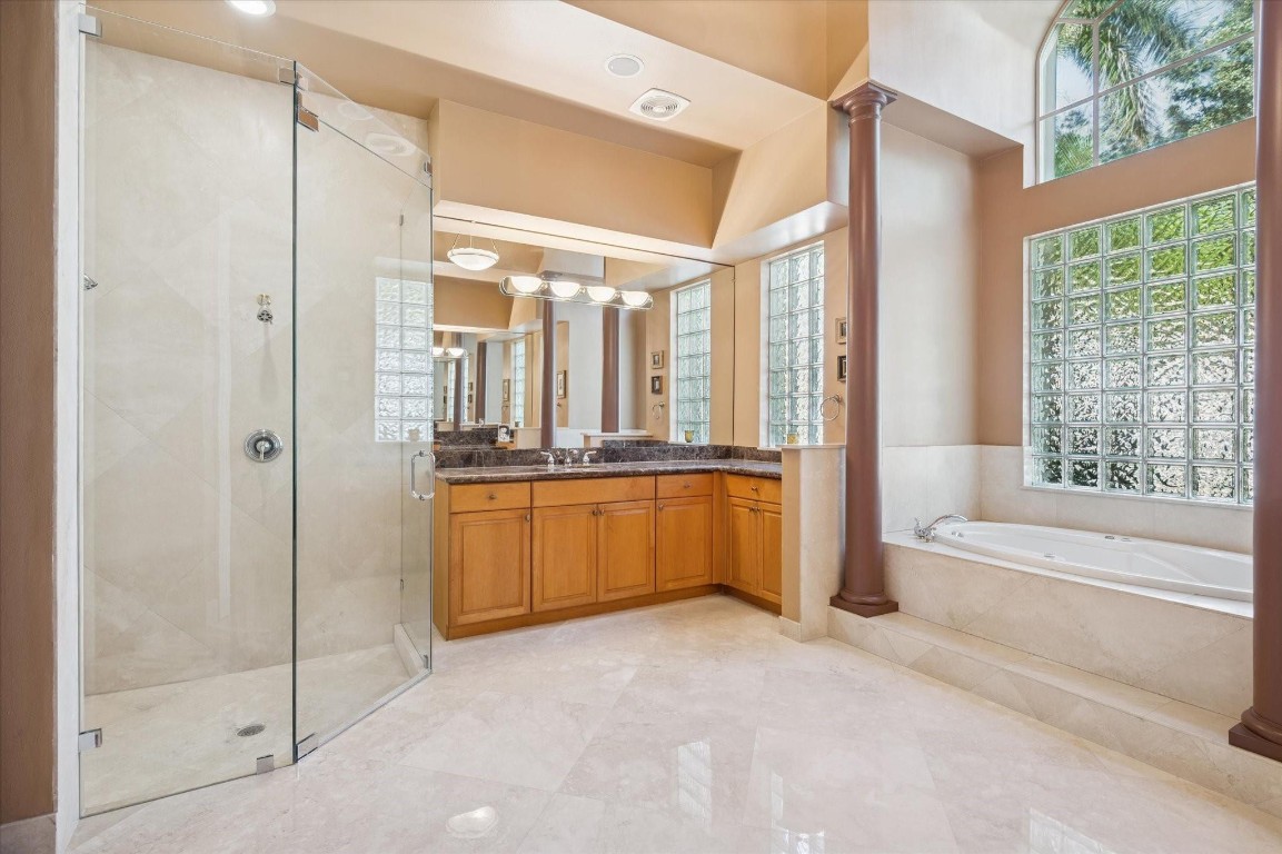 Buckram Oak Farm 150-37 B - Residential