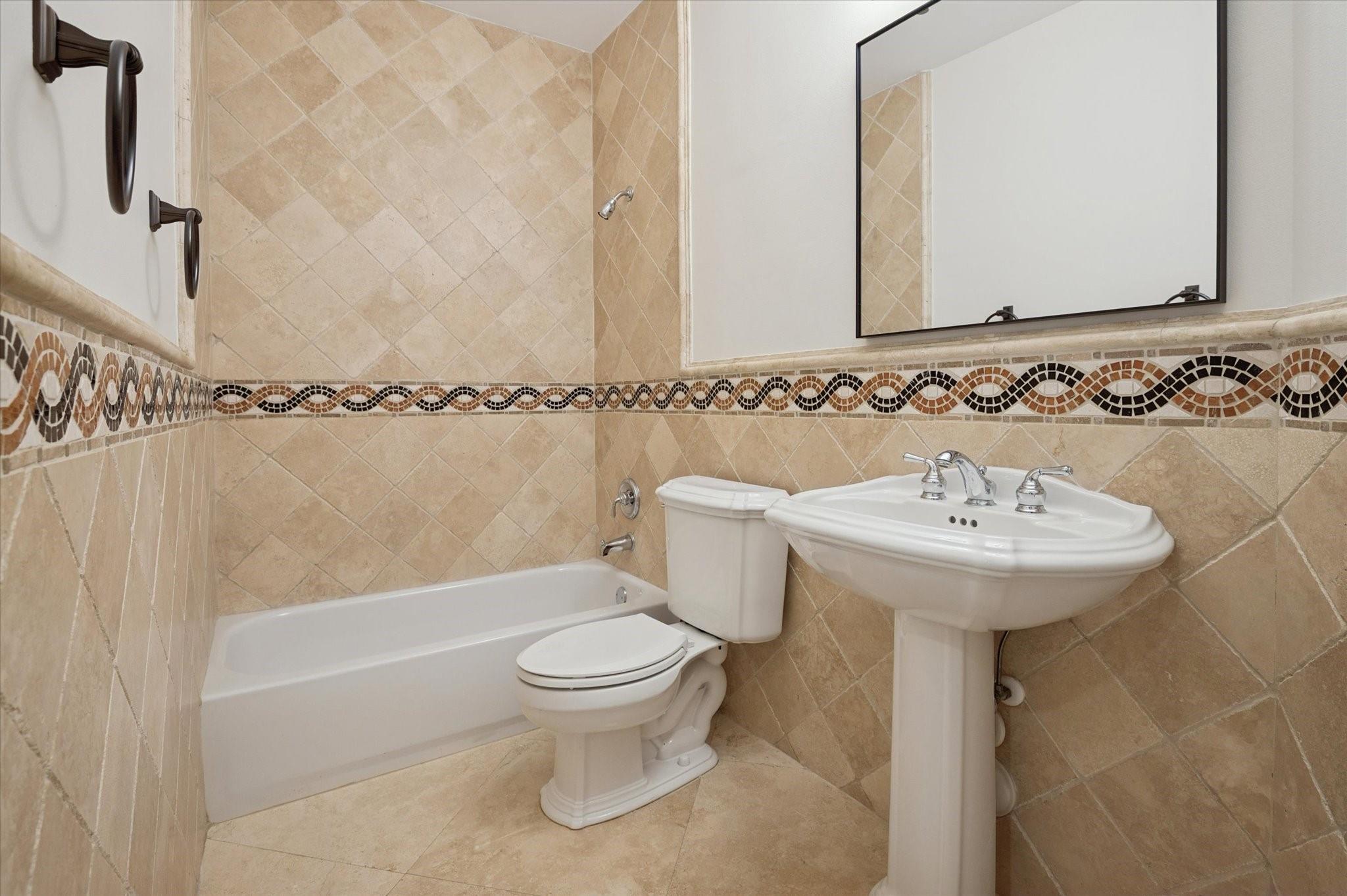 Buckram Oak Farm 150-37 B - Residential